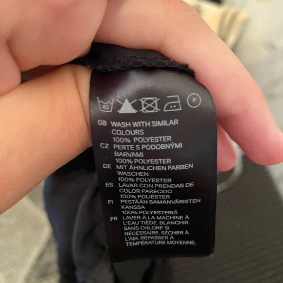 H&M - Picture 6 of 7